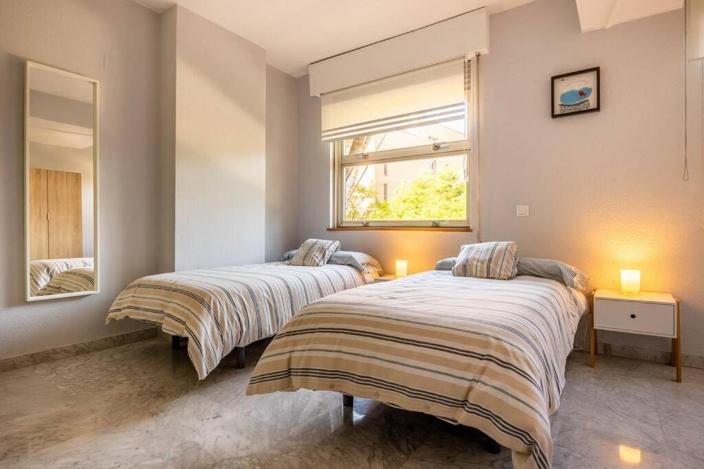 סביליה Apartamento Ronda De Triana 45 מראה חיצוני תמונה